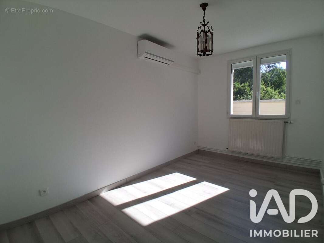 Maison 74 m² à Crouy-Sur-Ourcq  - photo 7