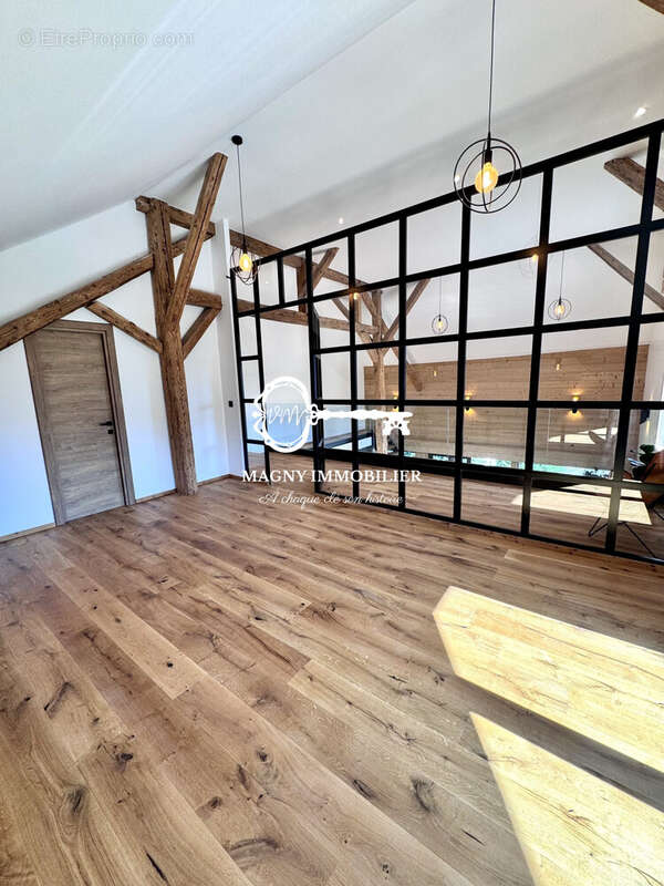 Appartement à MARNAZ