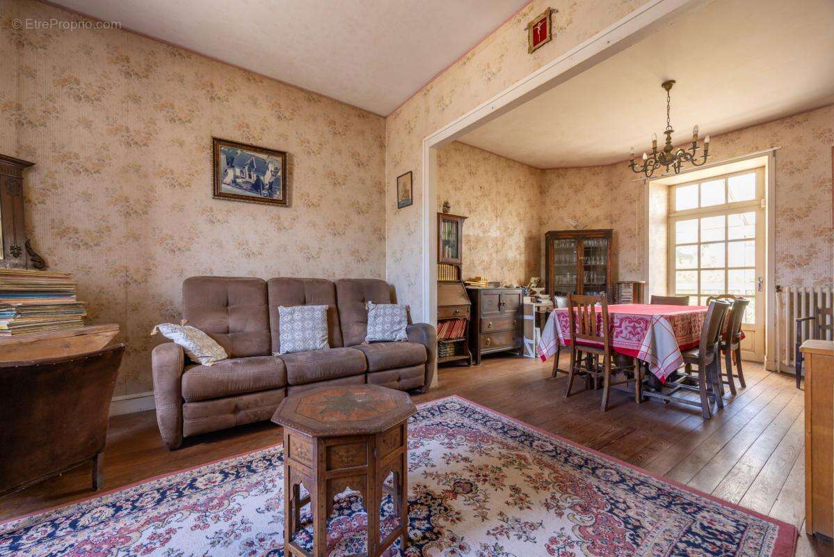Maison à LA MONTAGNE