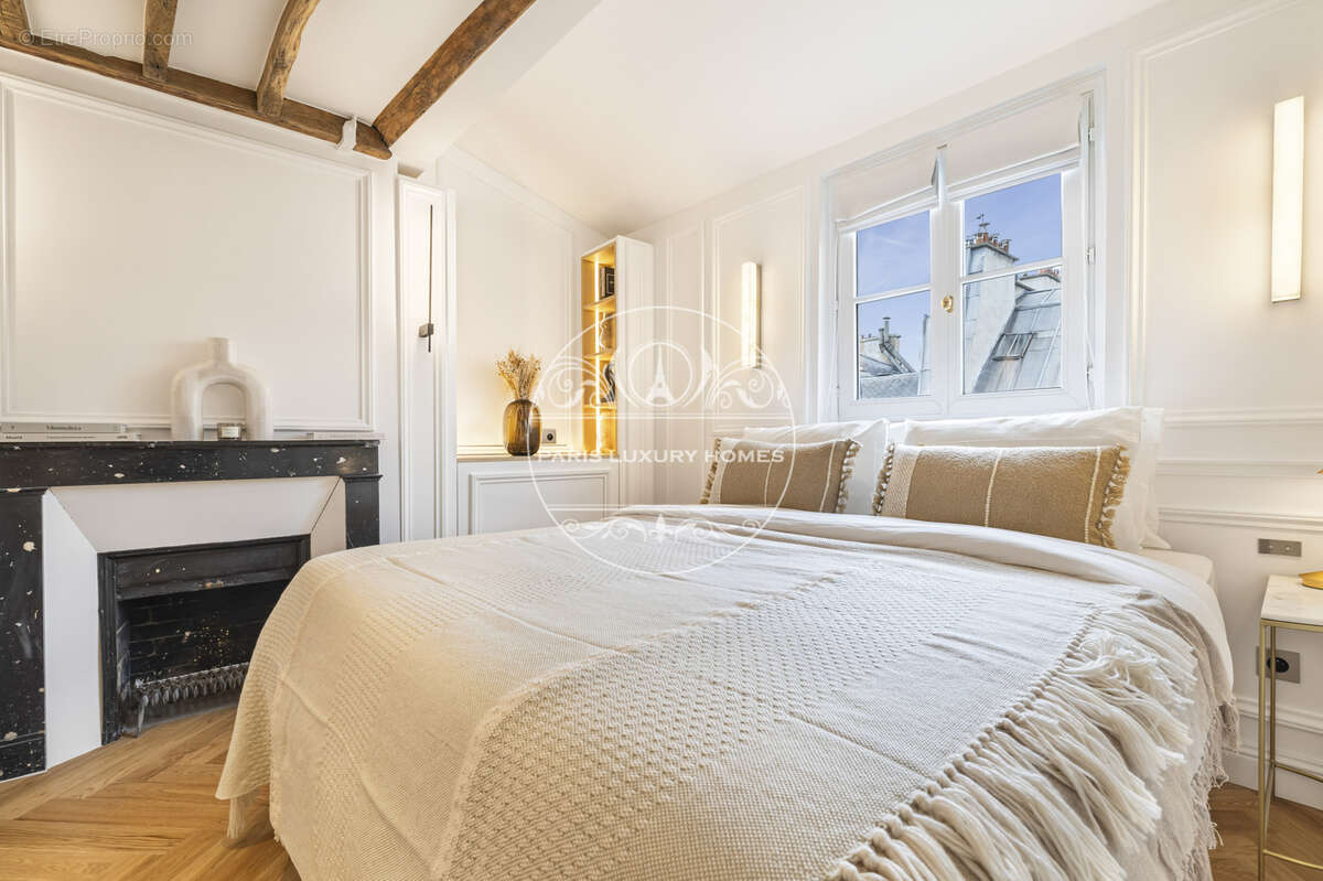 Appartement à PARIS-6E