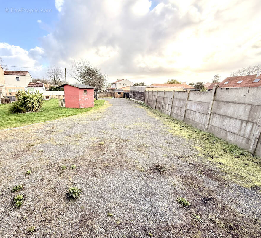 Terrain à SAINT-AIGNAN-GRANDLIEU