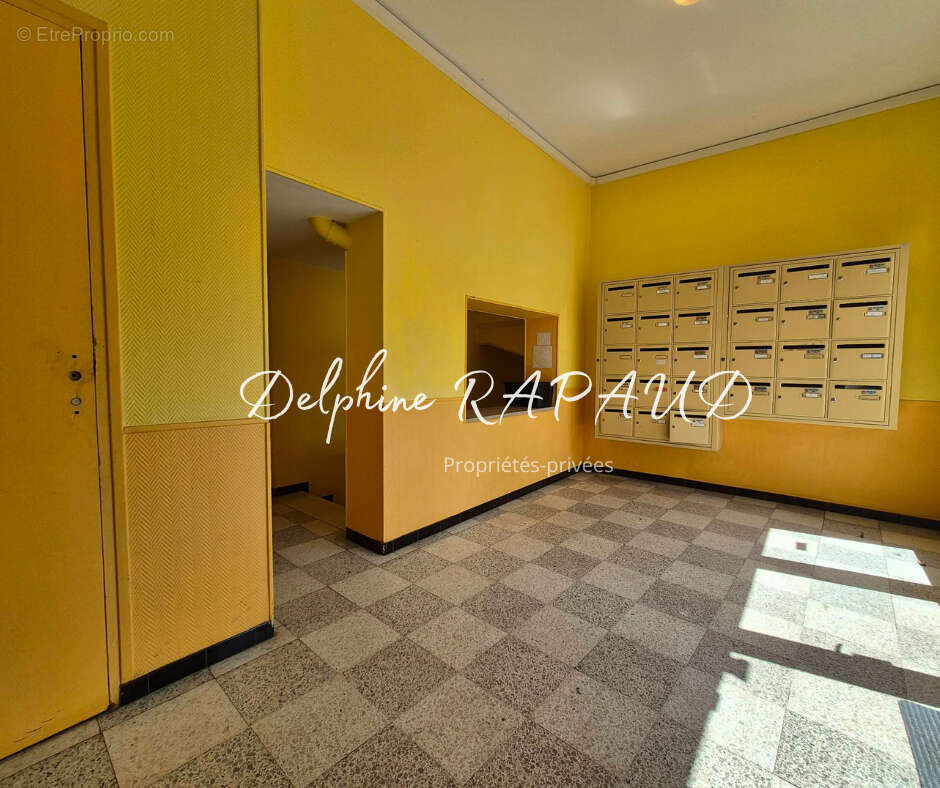 Appartement Nogent Le Rotrou 2 pièce(s) 38 m2 - photo 7