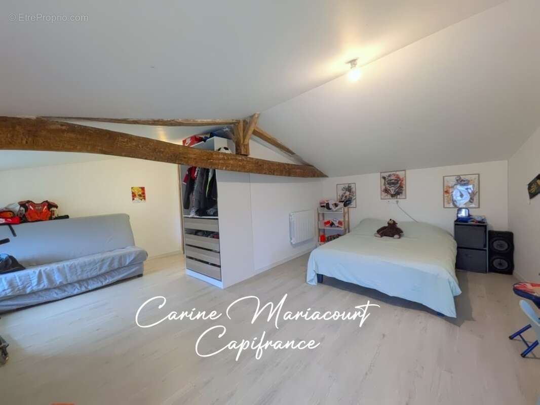 Superbe maison familiale rénovée avec charme et volumes exceptionnels / proche de saint maixent l'ecole (79) - photo 5