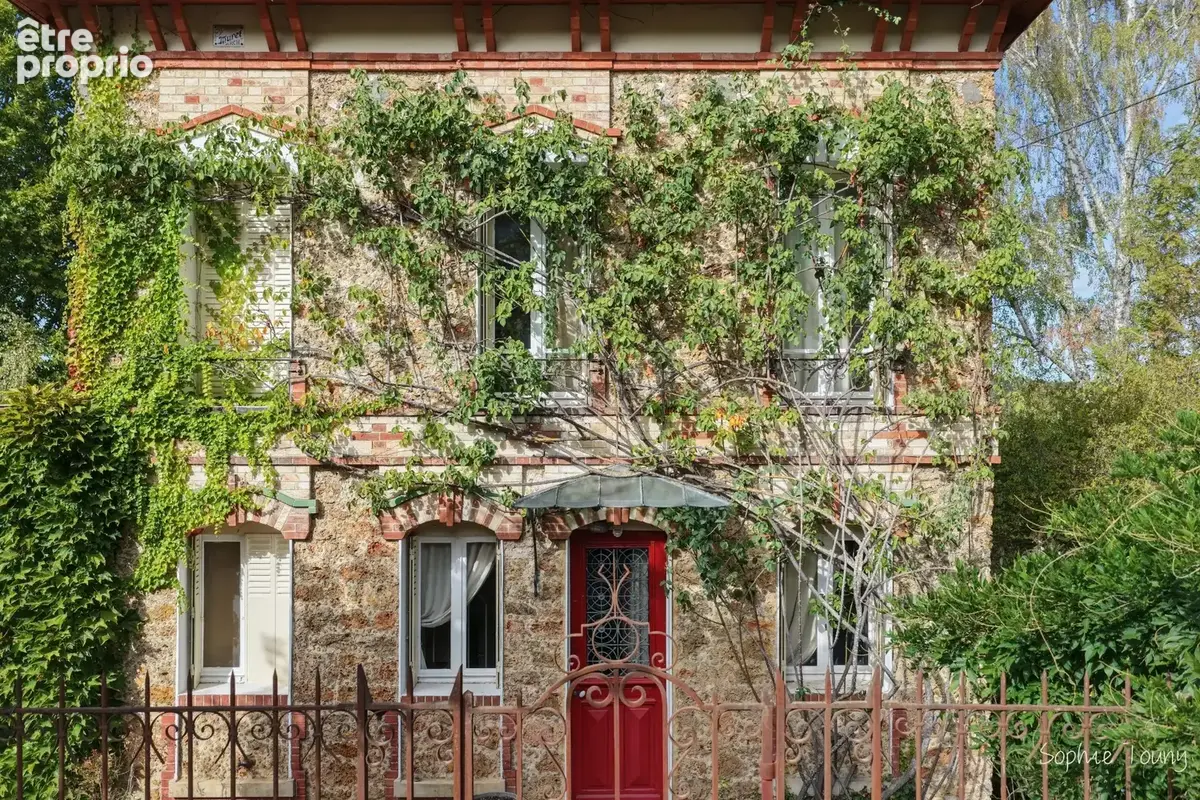 Maison à vendre 7 pièces SAINT REMY LES CHEVREUSE (78) - photo 3