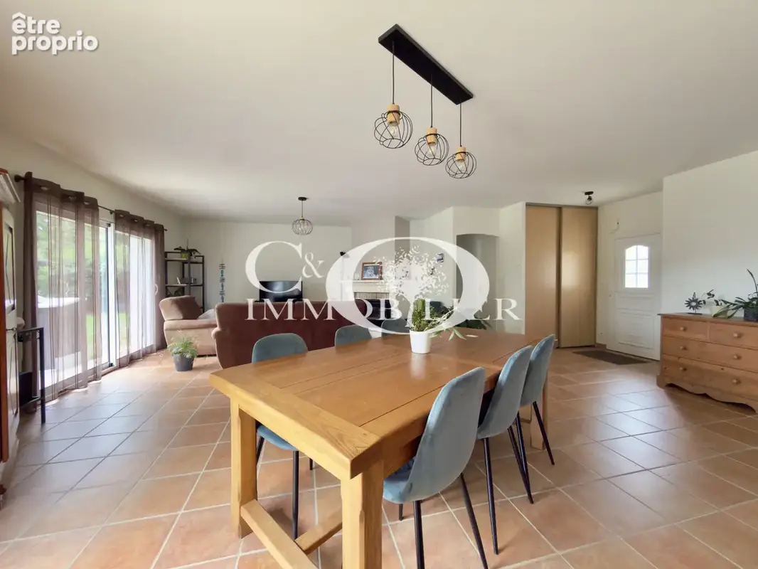 Maison 5 pièces - 122 m2 - 841 m2 de terrain - photo 3