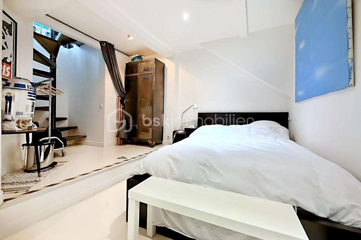 Appartement à PARIS-19E