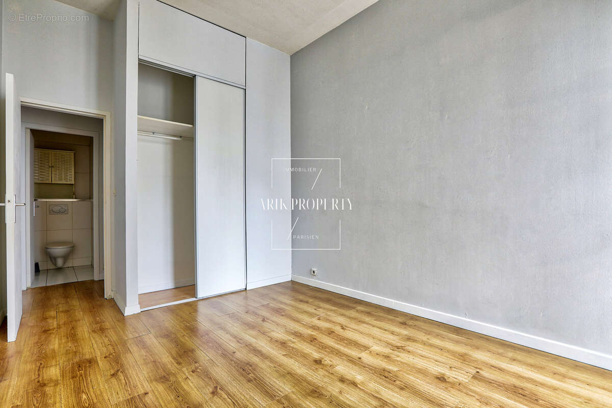 Appartement à PARIS-2E