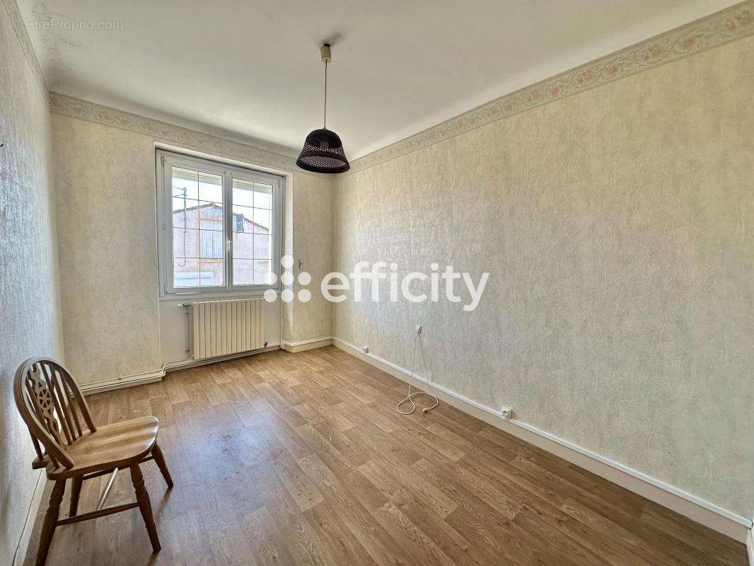 Maison à PONT-SAINT-MARTIN