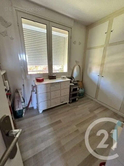 Appartement 77 m² à Saint-Quentin  - photo 10