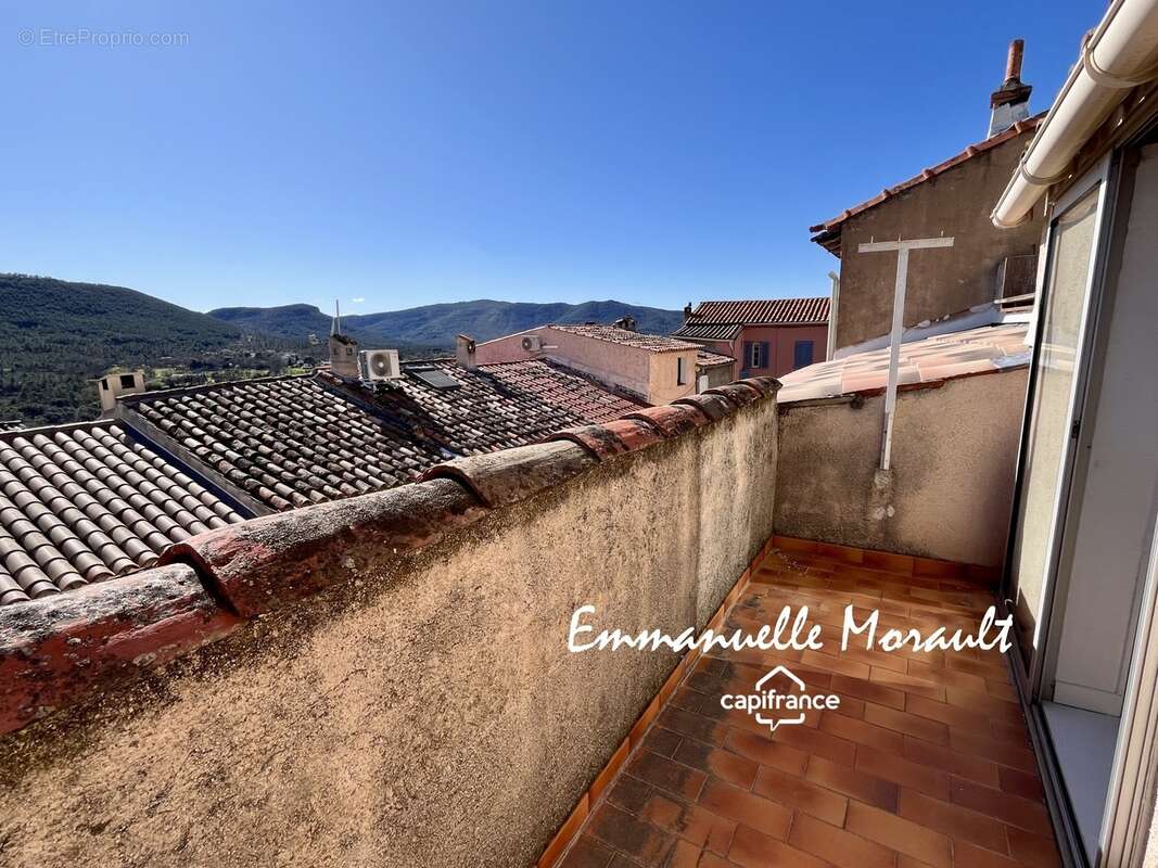 Maison de village 4 pièces avec terrasse à vendre BAGNOLS EN FORET (83) - photo 17