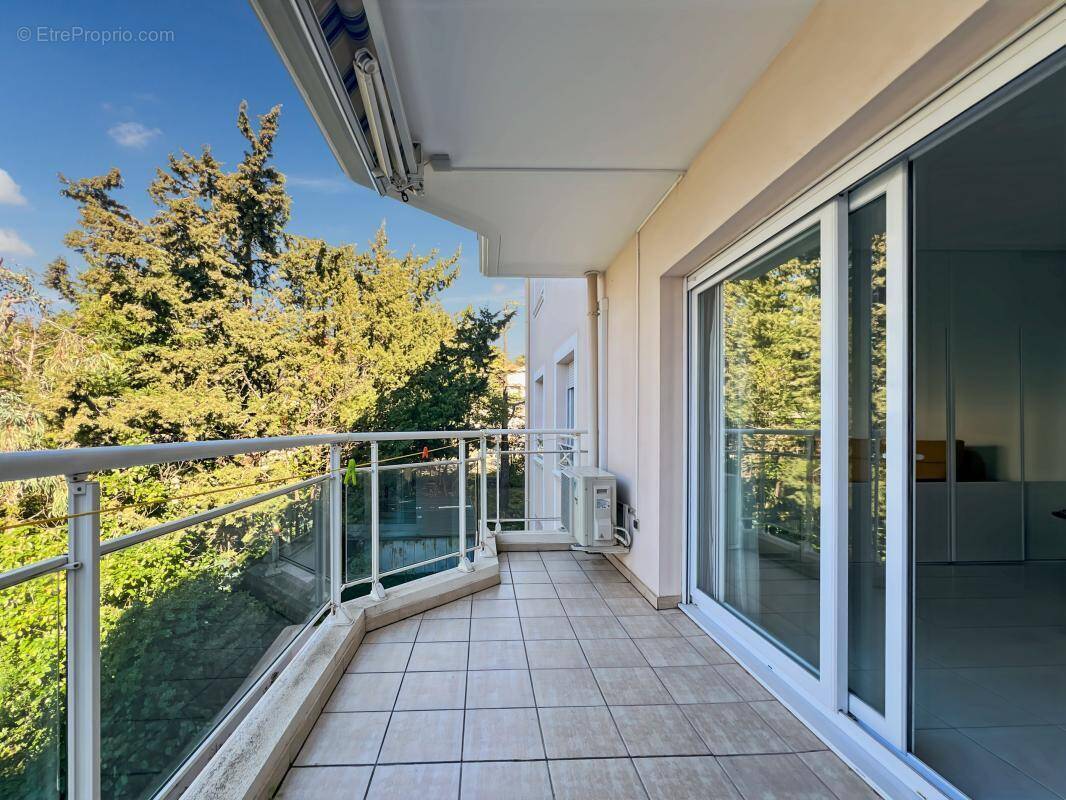 Appartement à SAINT-RAPHAEL