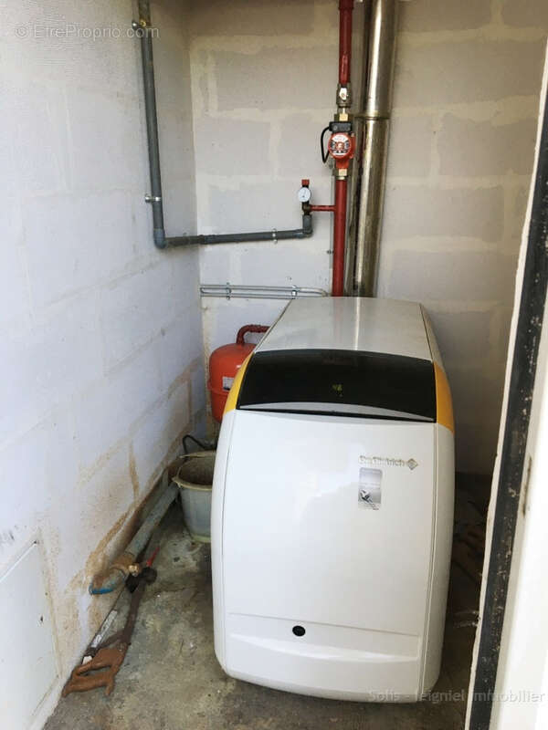 Grande maison entourée de son jardin de 5200m2 - photo 20