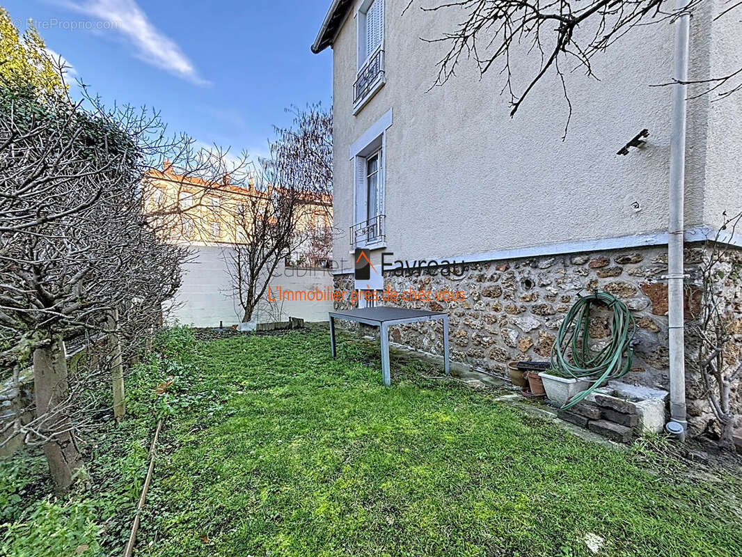 Maison à VITRY-SUR-SEINE