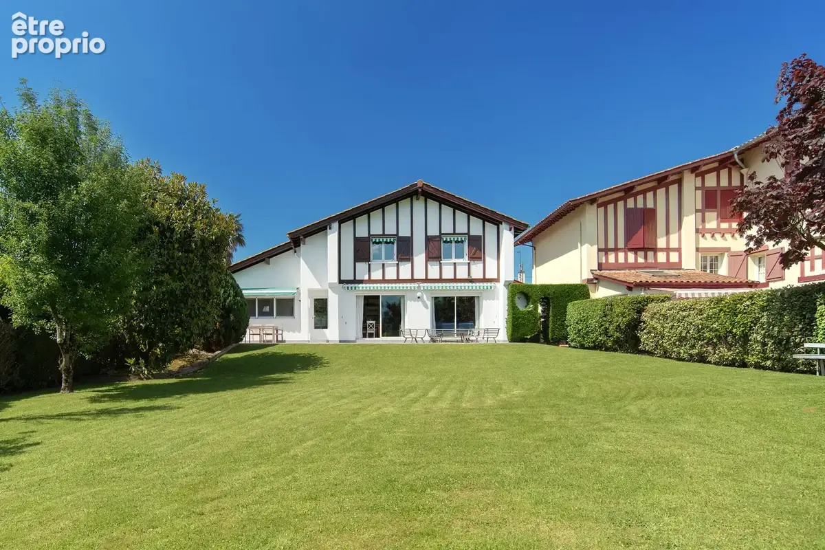 Maison Vue Trois Couronnes - photo 2