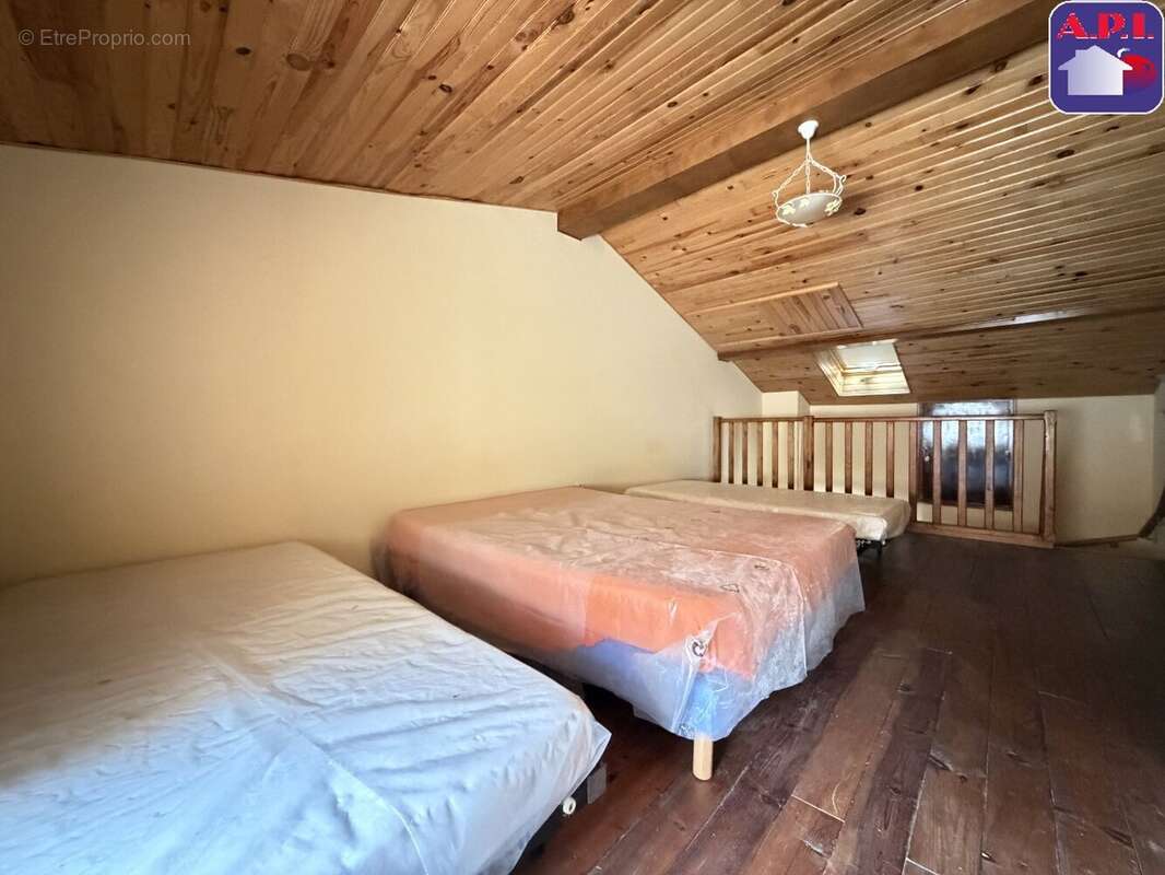 Maison 86 m² à Puivert  - photo 8