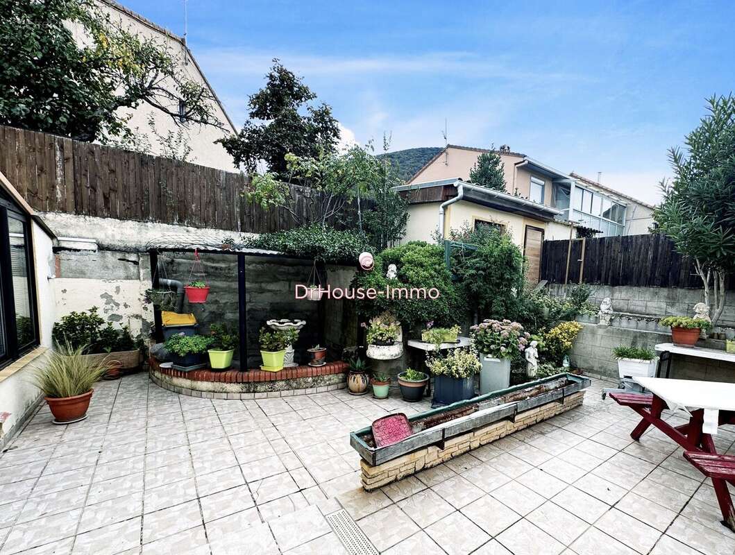 Maison 150 m² à Ria-Sirach  - photo 2