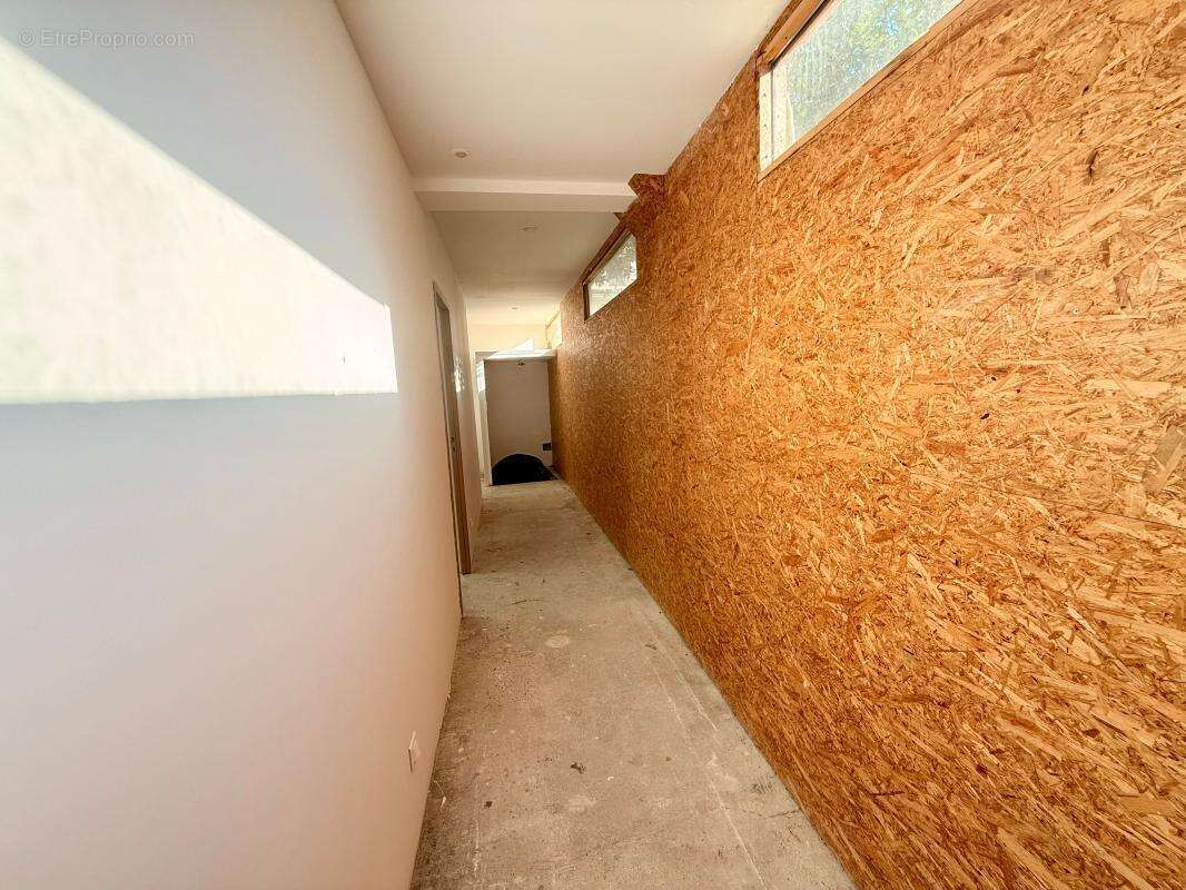 Immeuble de rapport Beaumont sur Oise centre ville - photo 10