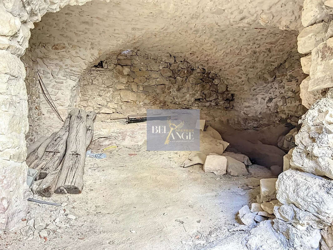 Maison à LABASTIDE-DE-VIRAC