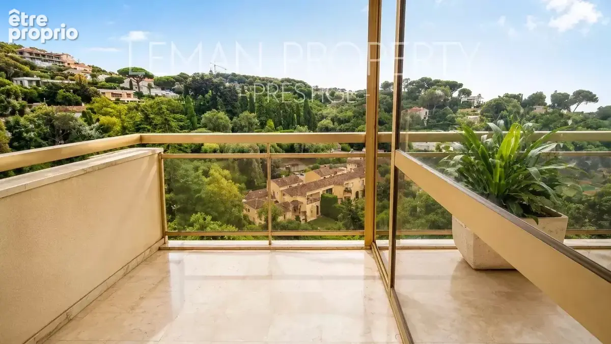 Appartement 85 m2 terrasse,loggias,parking,cave,piscine - photo 17