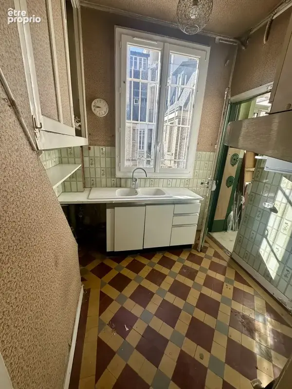Porte Maillot / Ternes — 3 pièces 64 m² + chambre de service 9 m² — Dernier étage — Plein Sud - photo 9