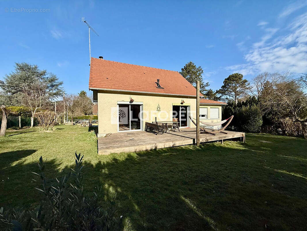 Maison à MILLY-LA-FORET