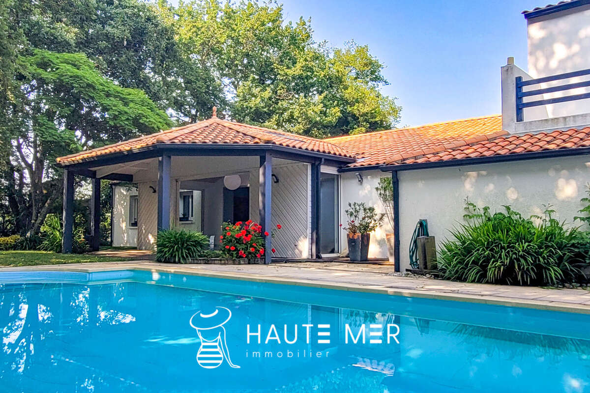 Maison à TALMONT-SAINT-HILAIRE