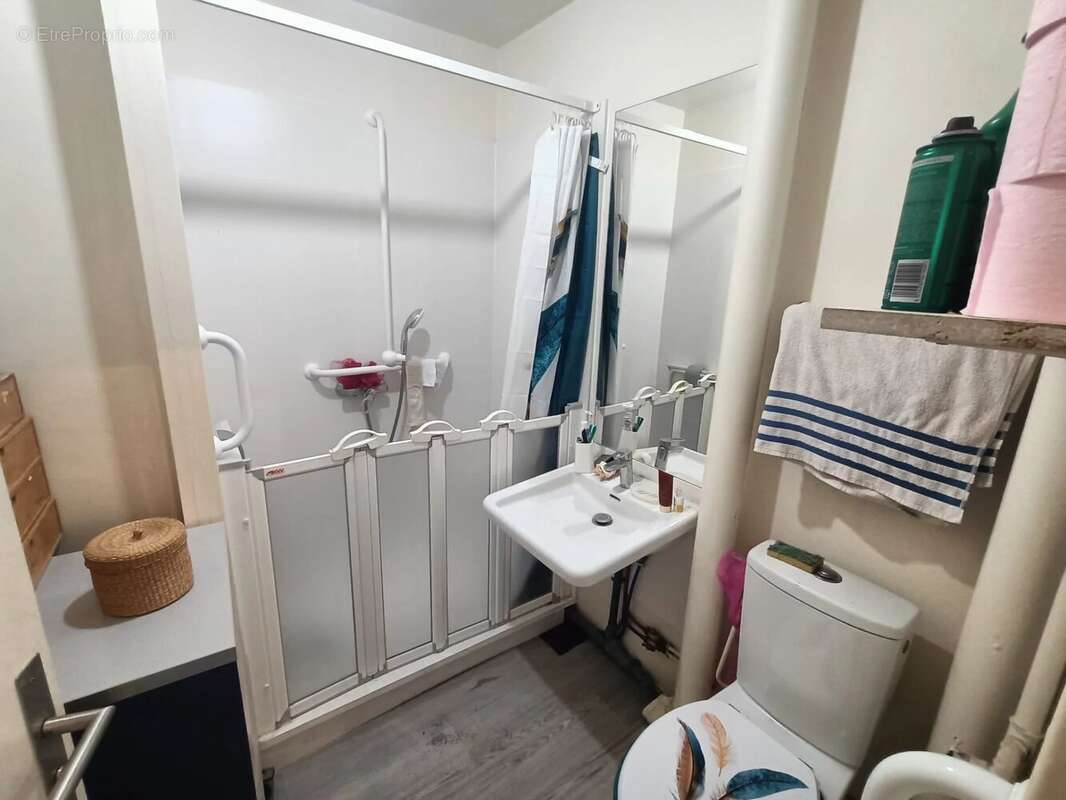 Appartement à VILLENEUVE-LA-GARENNE