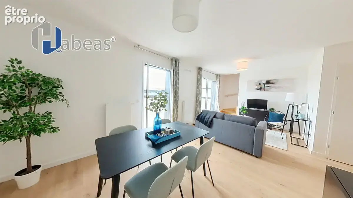Élégant T4 Duplex avec 2 Loggias à Villeurbanne - photo 7