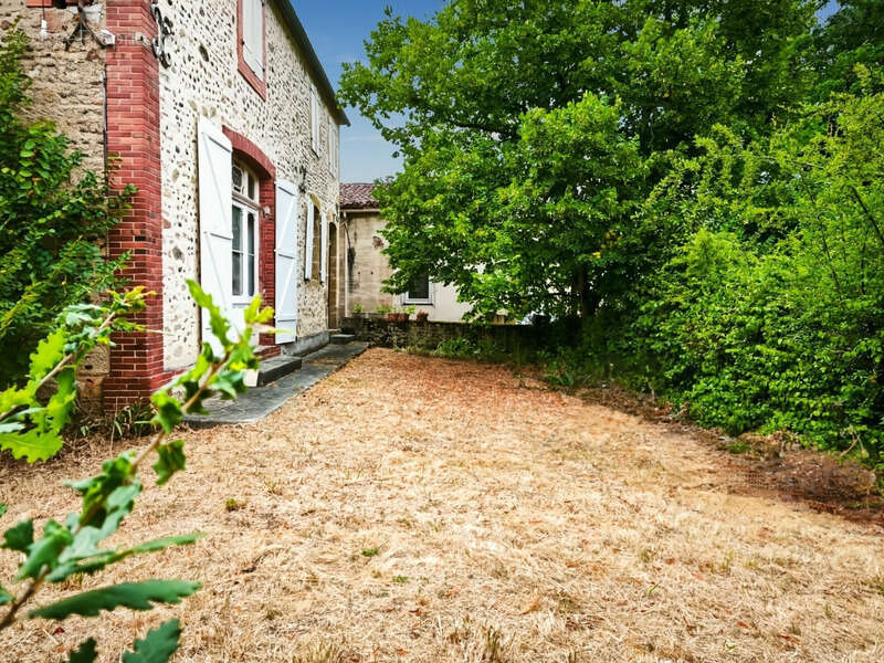 Dpt Gers (32), à vendre SAINT MONT Maison ancienne T4 de 160 m² habitables en plain pied + grenier aménageable + grange attenant - photo 16