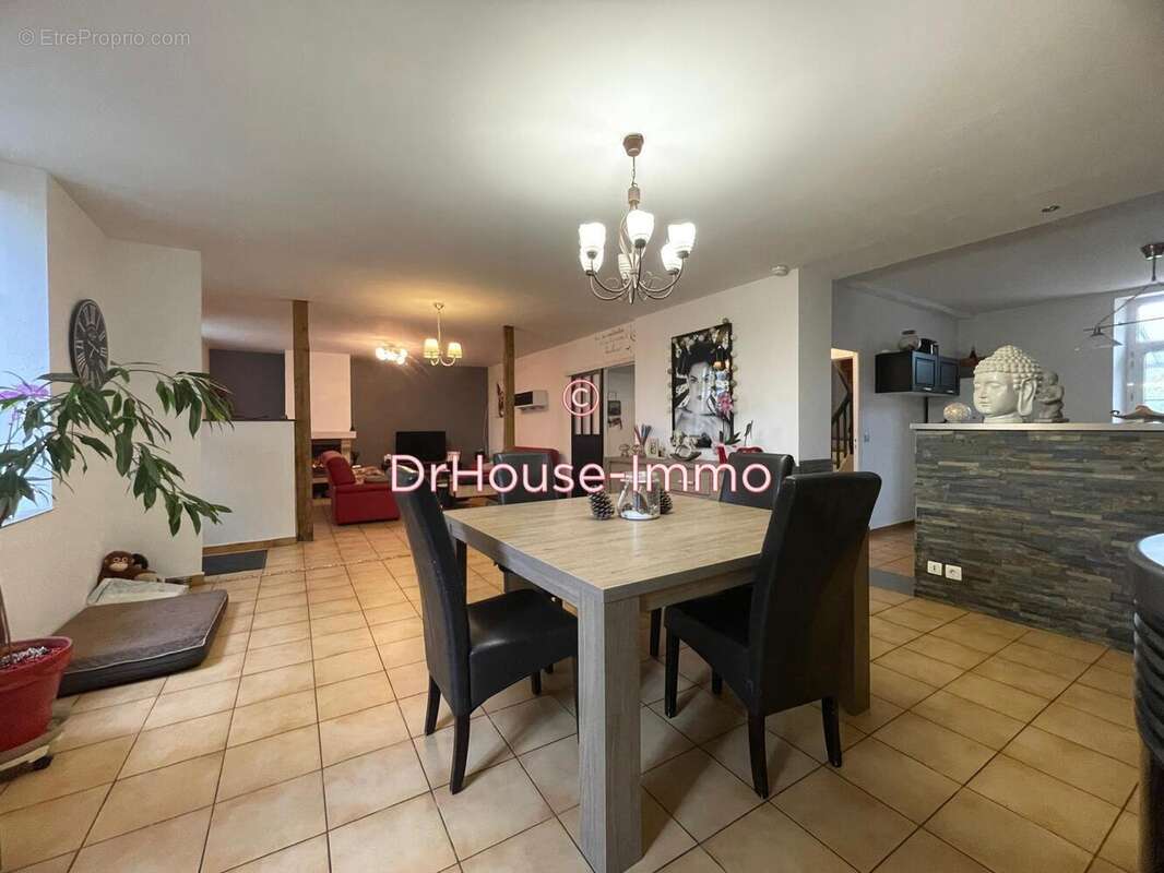 Maison à MONTCRESSON