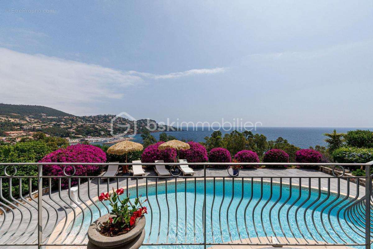 Maison à SAINT-RAPHAEL