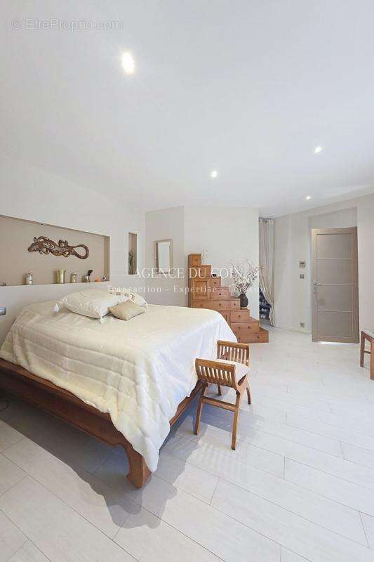 Maison à DRAGUIGNAN