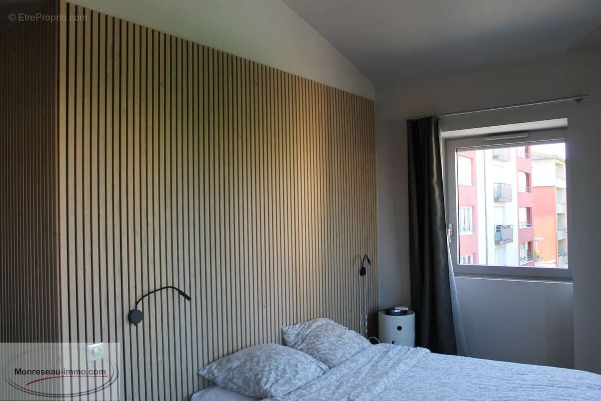 Appartement à SAINT-LAURENT-SUR-SAONE