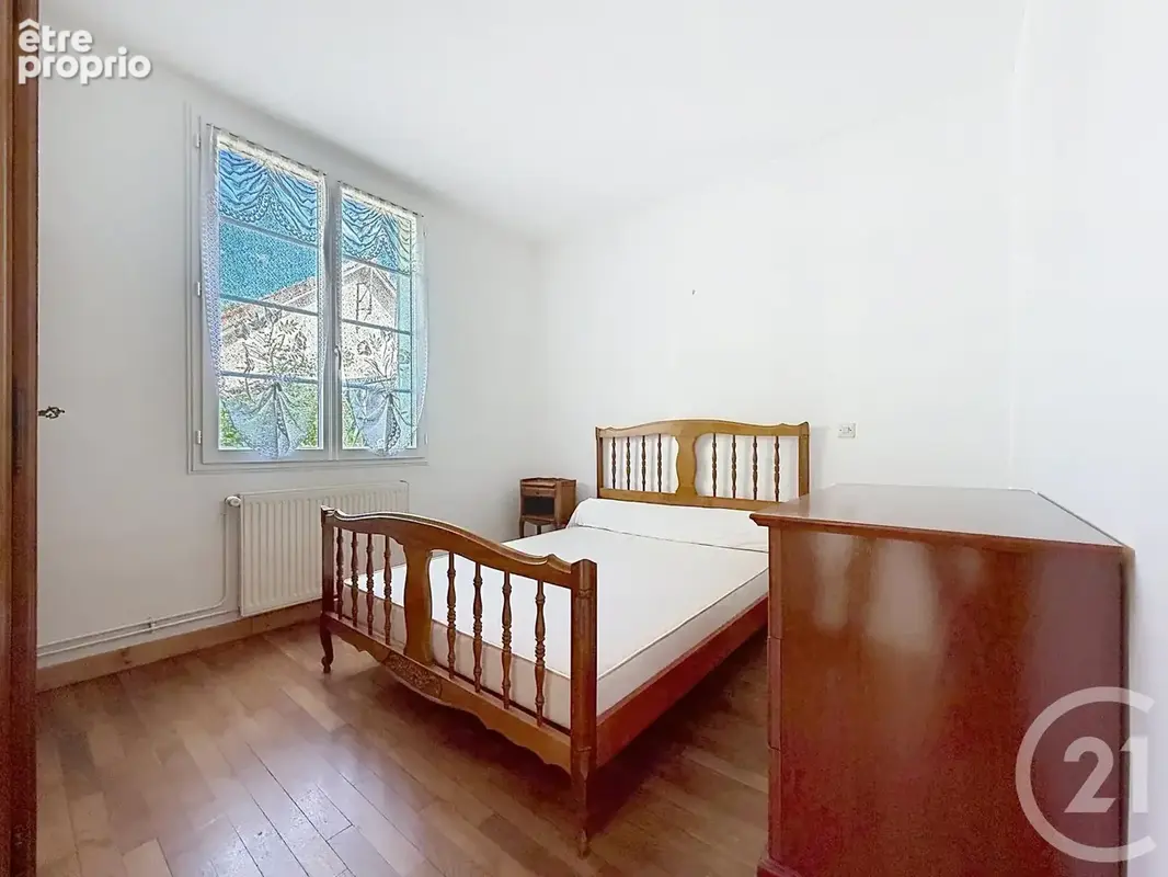 Maison 5 pièces 118 m² à vendre à Chartres (28000) - photo 7