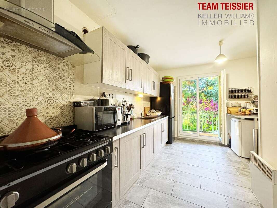 Appartement à SALON-DE-PROVENCE