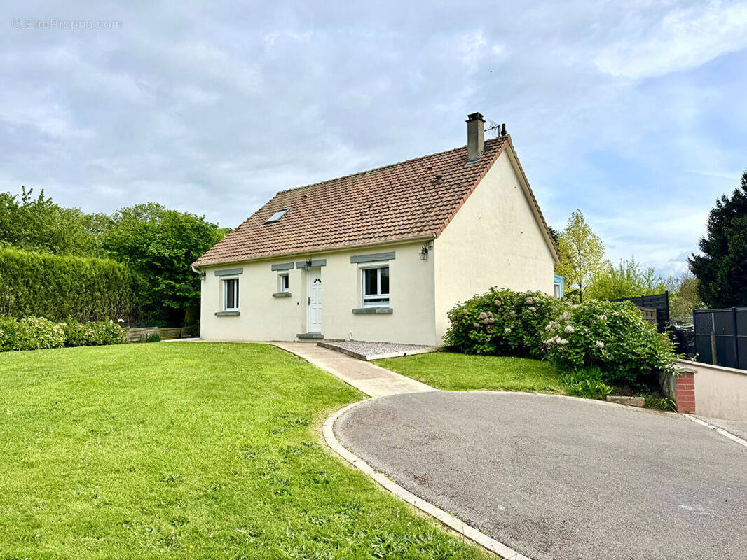 Maison à FRESNE-LE-PLAN