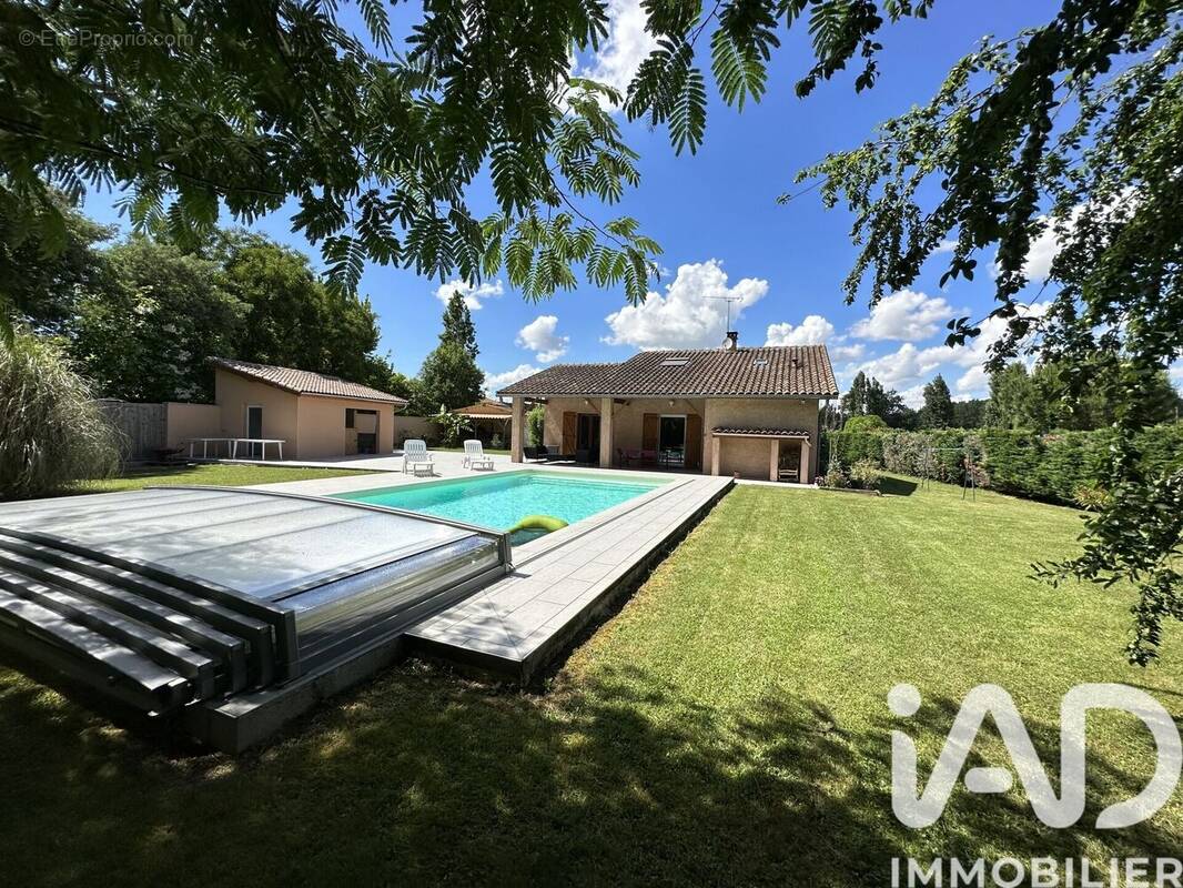 Photo 1 - Maison à MONTECH