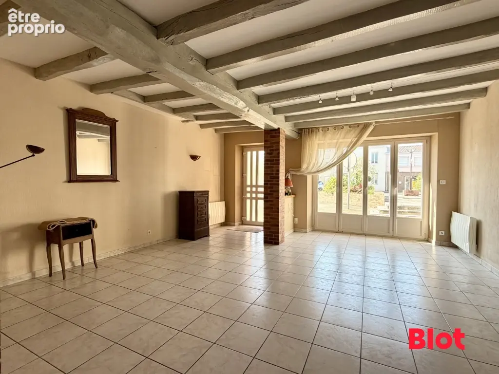 Maison 6 pièces 134 m² à vendre à Saint-Laurent-Des-Autels (49270) - photo 3