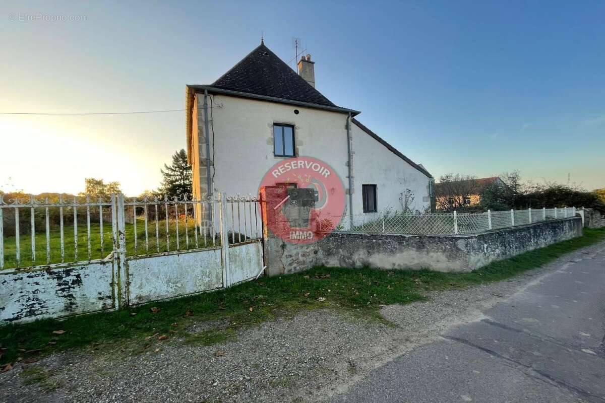 Maison à SAINT-VALLIER