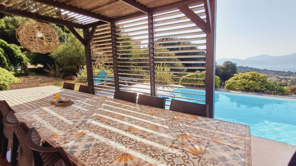 Maison à GROSSETO-PRUGNA