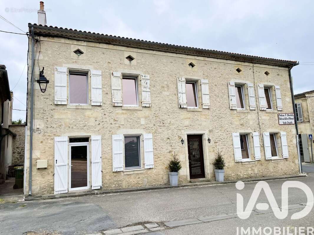 Maison 160 m² à Saint-Christoly-Medoc  - photo 6