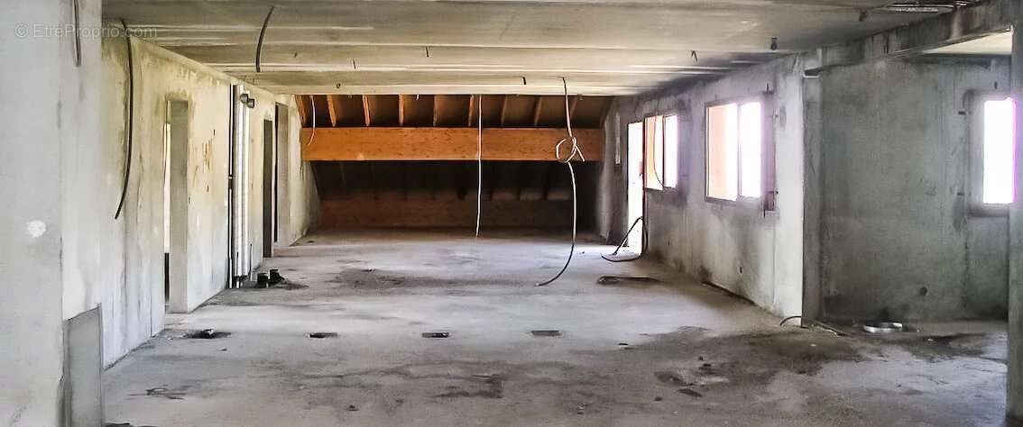 Appartement à SAINT-HONORE