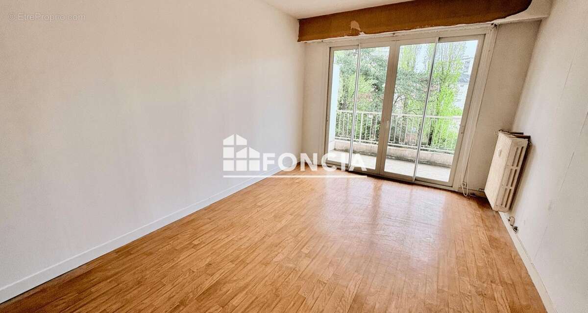 49 angers proximite palais de justice type 4 de 114 m2 - exclusivite foncia - photo 5