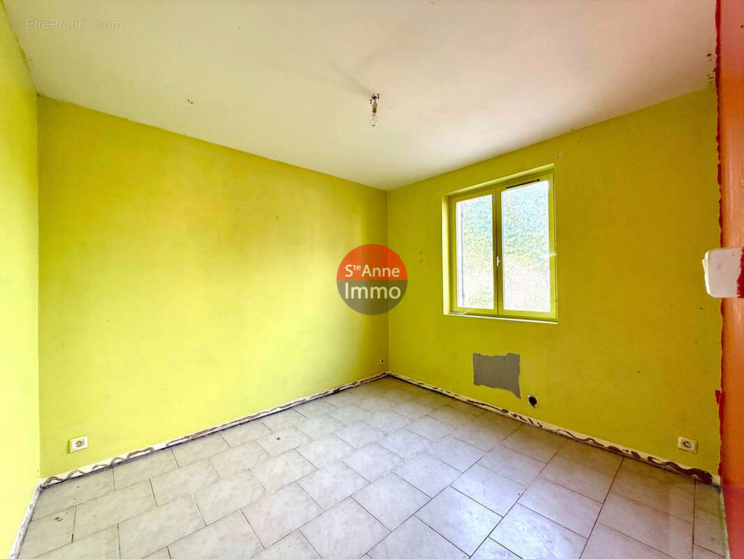 Ercheu - maison individuelle - 3 chambres - cour - jardin - travaux - photo 10