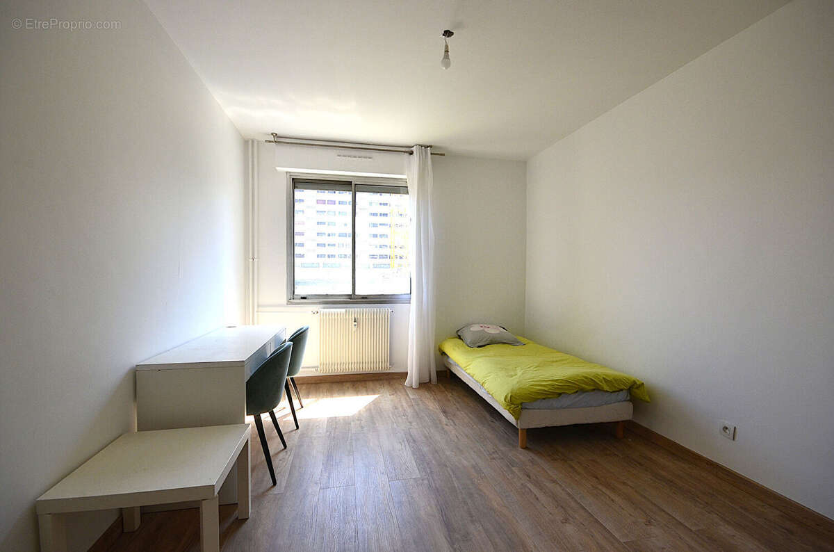 Appartement Villeurbanne 4 pièce(s) 81.62 m2 Gratte Ciel - photo 12