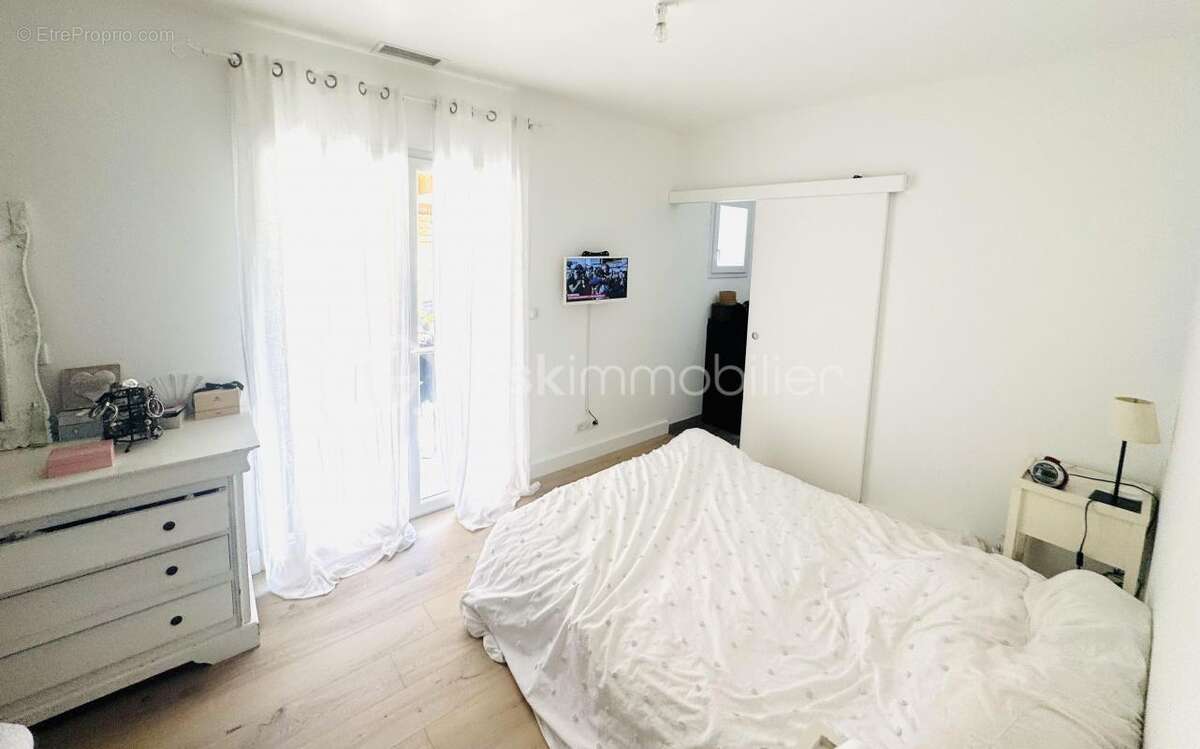 Maison à LIGNAN-SUR-ORB