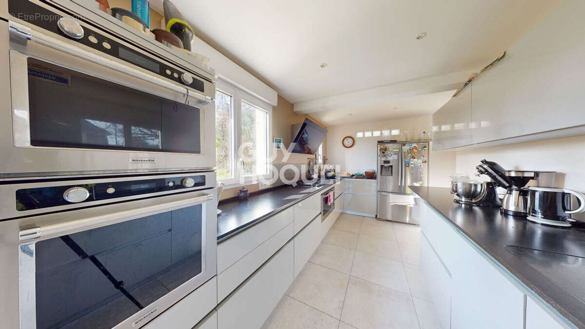 Maison à JULLOUVILLE