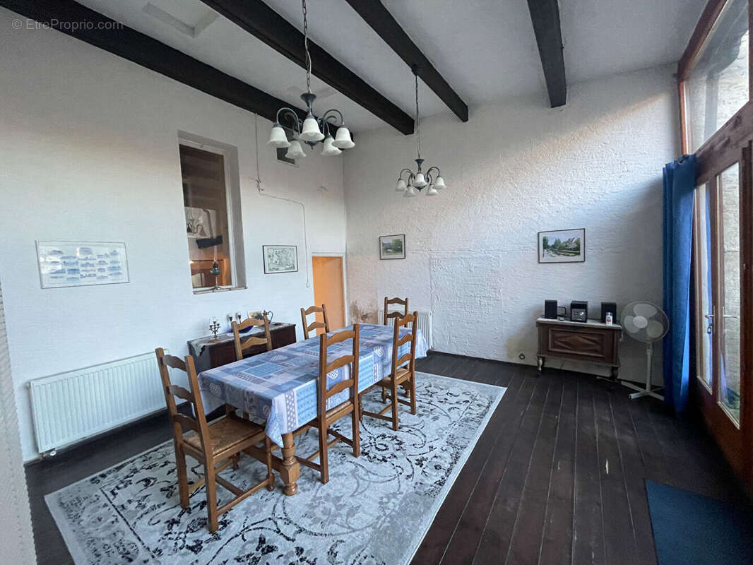 Maison à LA SAUVETAT-DU-DROPT