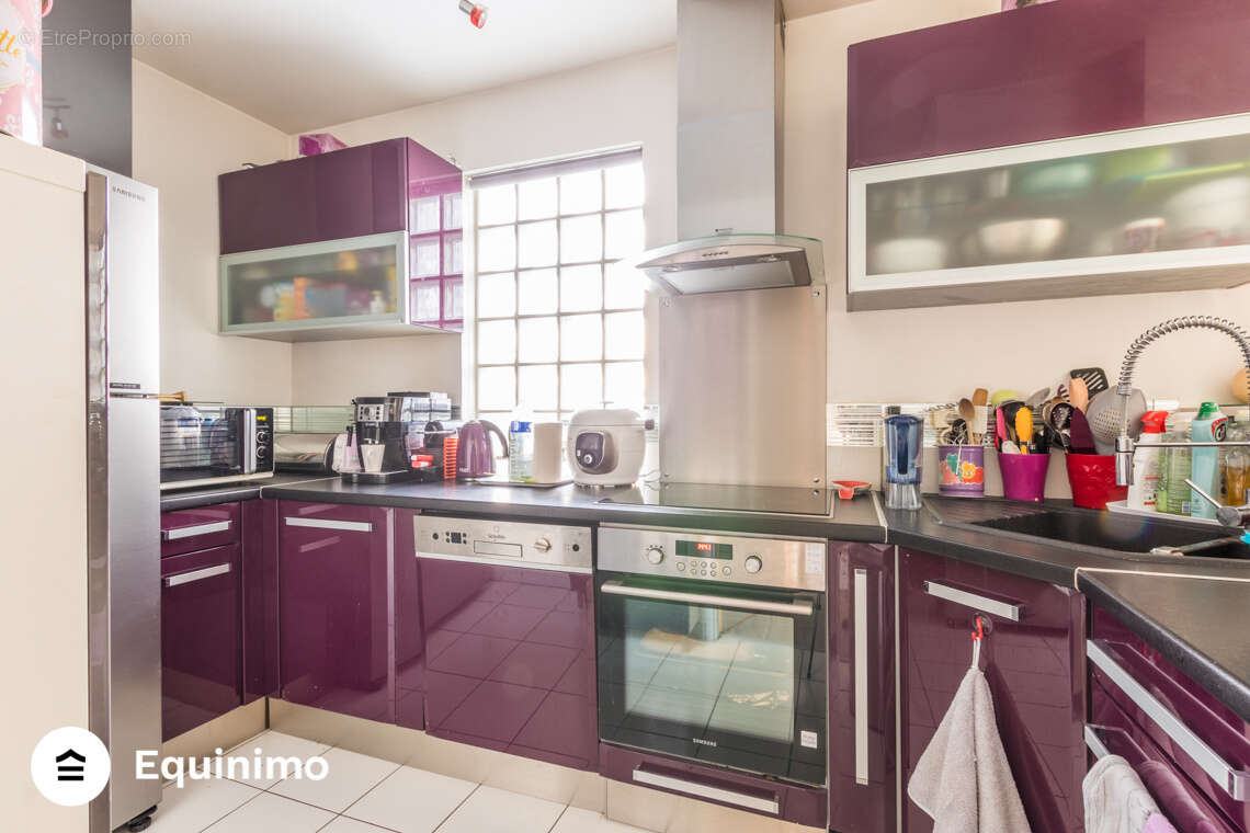 Appartement à NANTERRE