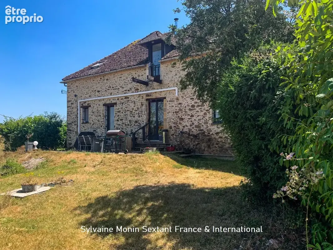 Maison en pierre au calme avec vue dégagée - photo 3